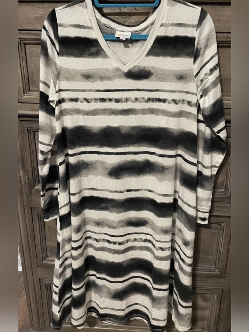 T-shirt Material Long Sleeve Soft Midi Dress Nwt